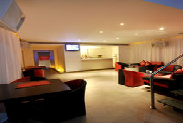 The Central Court Hotel 3
