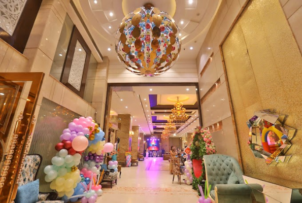 Venue Sandal Tree 2