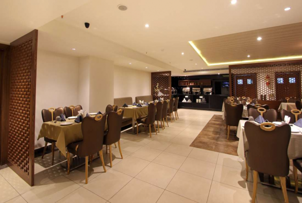 Hotel Hyderabad Grand 3