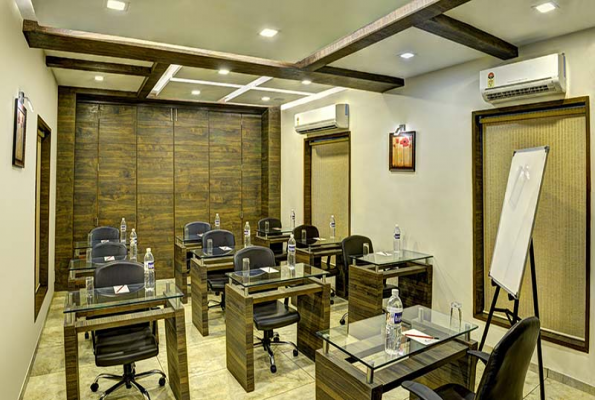 Hotel Aaram Orchard 1