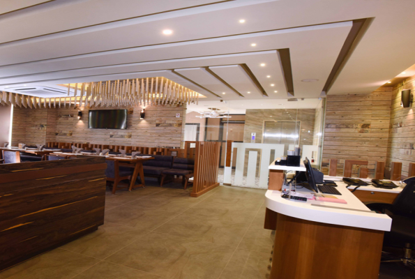 Hotel Grand Elegance 5