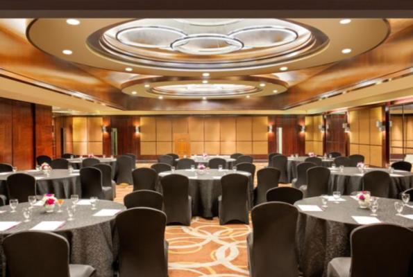 Crowne Plaza 2
