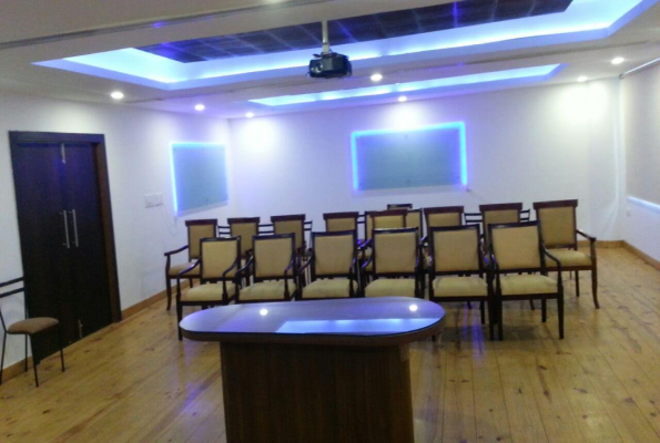 Sherwood Suites Hotel 3