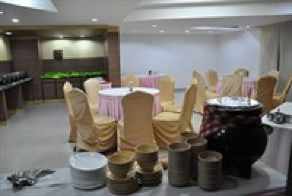Hotel Shelter 2