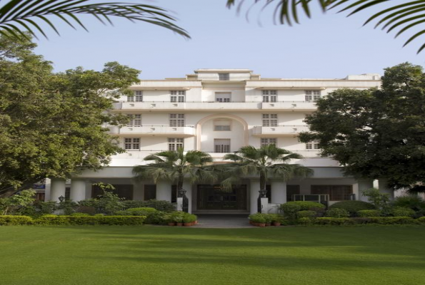 Vivanta by Taj Ambassador 2
