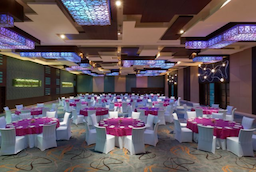 Crowne Plaza Hotel