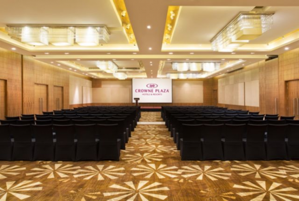 Crowne Plaza Hotel