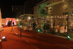 The Gallery Cafe Banquet At Hyatt Place Gurgaon