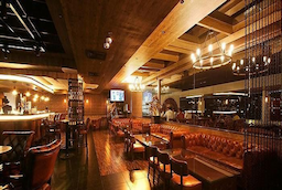 Mustang Terrace Lounge