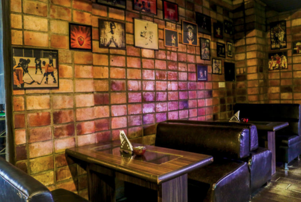 Xtreme Sports Bar & Grill