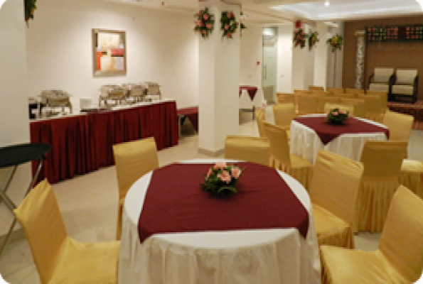 Genx Lecrescent Hotel
