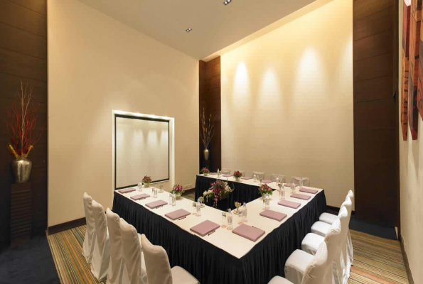 Royal Orchid Central 4