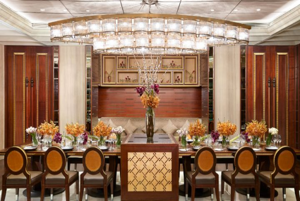 Four Seasons Hotel 1