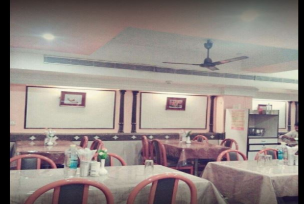 Moti Mahal Restaurant 4