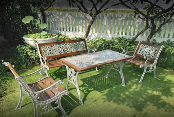 Gallops Restaurant 1