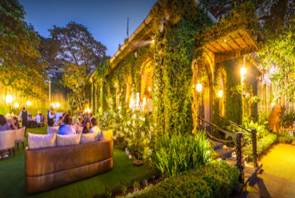 Gallops Restaurant 5