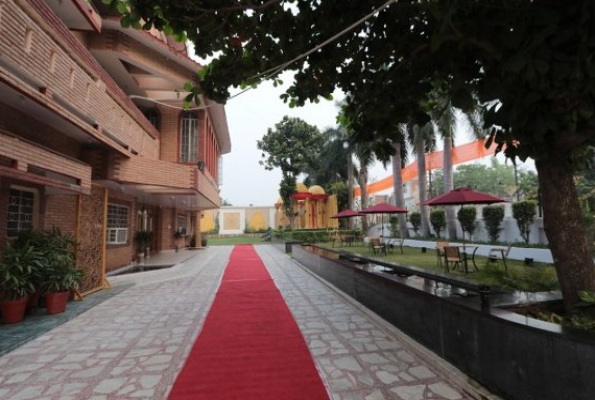 Hotel Grand Nanki Palace 2