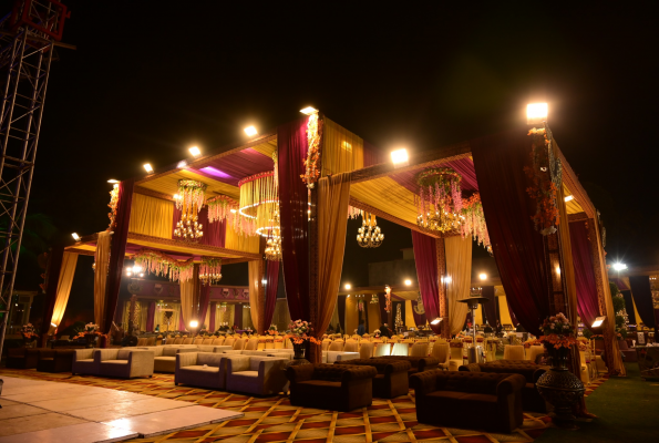 Moon And Mars Resort 5