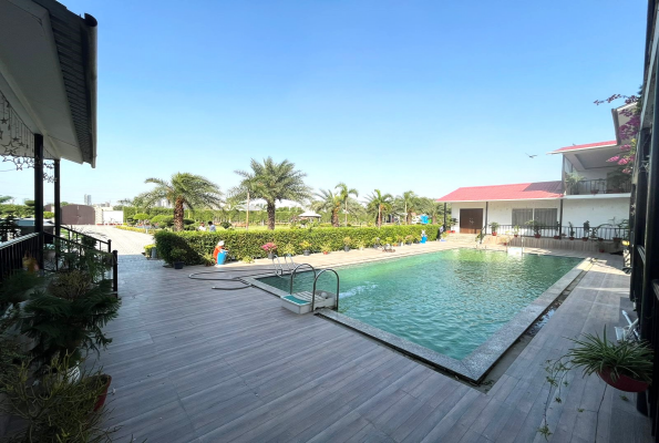 Deefarms Noida 4