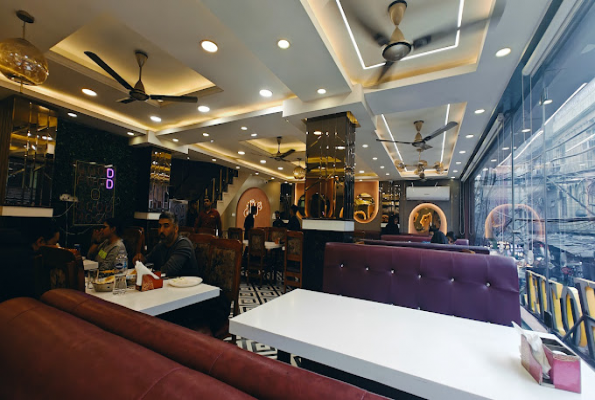 Al Jawahar Restaurant 5