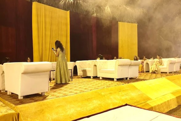 Vrundavan Premium Lawn 5