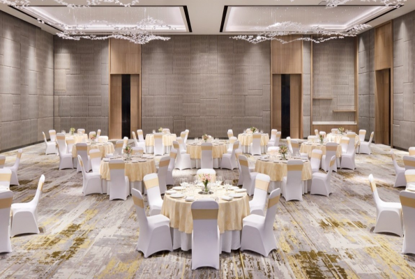 Courtyard By Marriott Aravali Resort 1