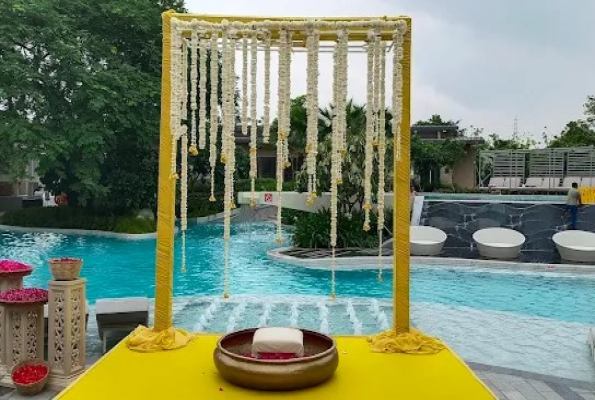 Courtyard By Marriott Aravali Resort 2